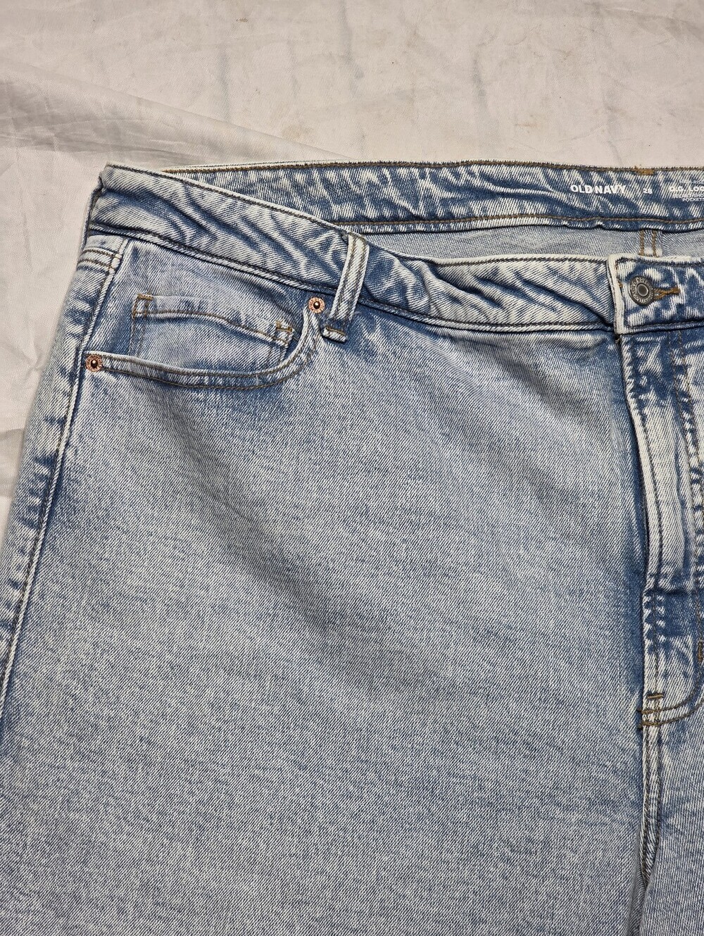 NWT Old Navy O.G. Loose High Rise Light Wash Jeans Women’s 28 Plus Size - Picture 3 of 8